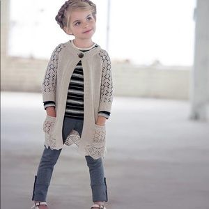 ❤️SOLD❤️PERSNICKETY sweater size 5